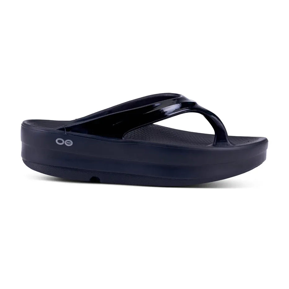 Oofos Womens Sandal Oomega Oolala Black