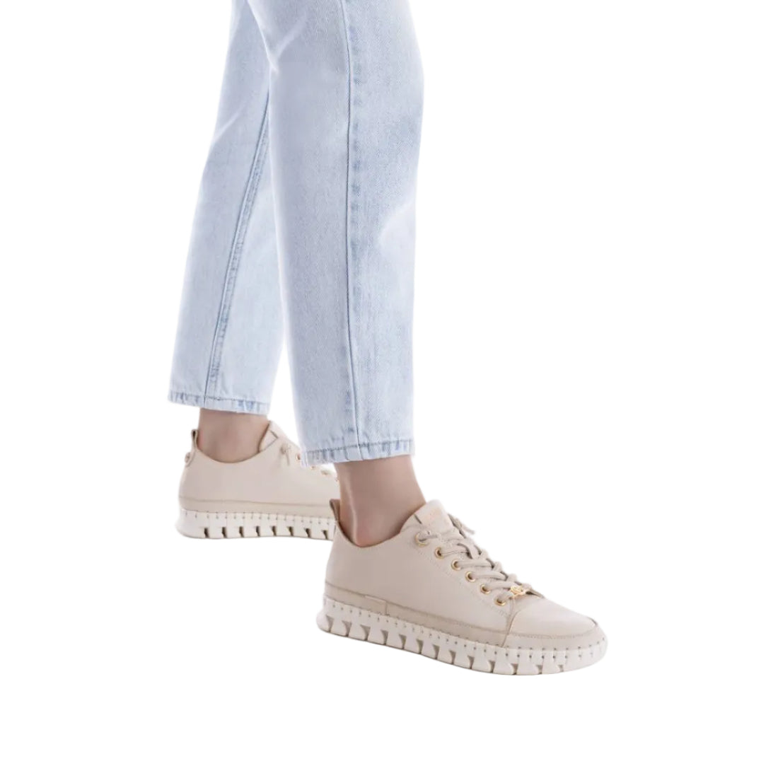 Carmela Womens Trainer 163105 Beige