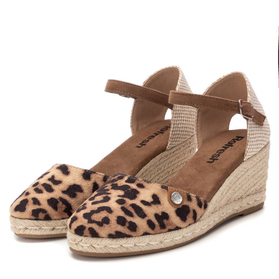 Refresh Womens Wedge Sandal 173136 Taupe