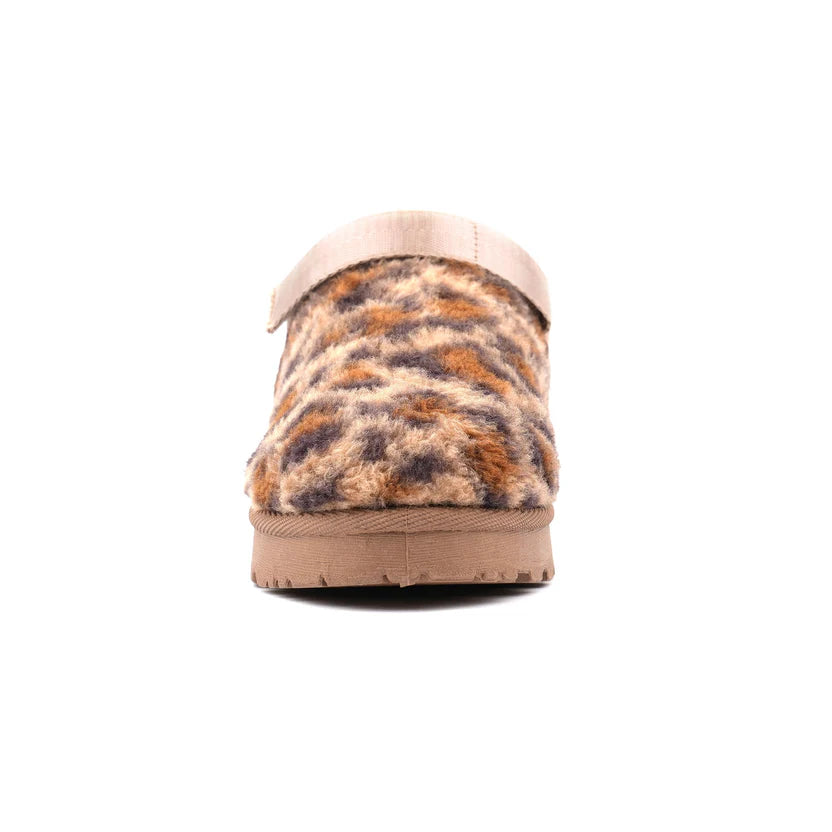 Lunar women's animal print slipper