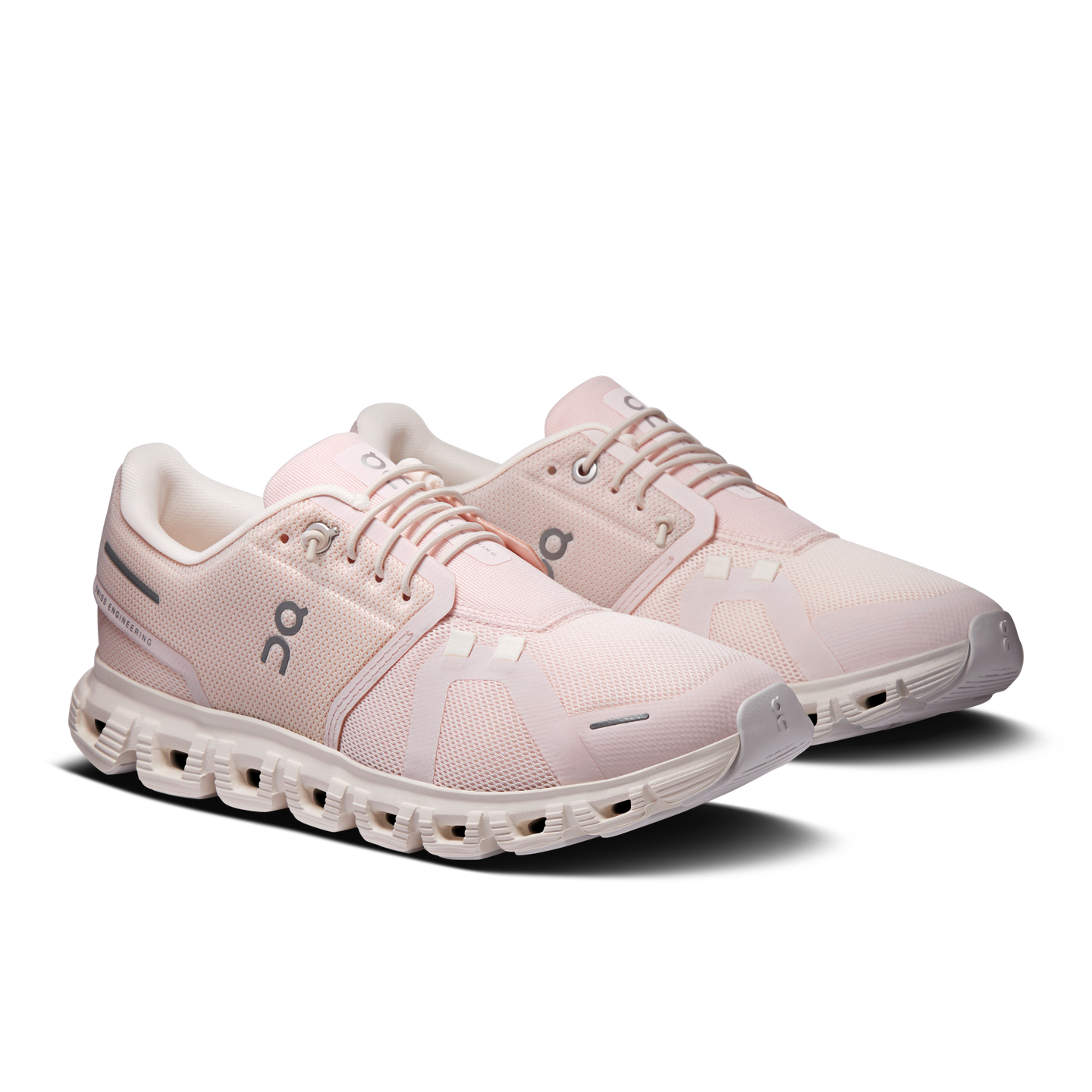 On Running Womens Trainer Cloud 6 Salt/Gardenia