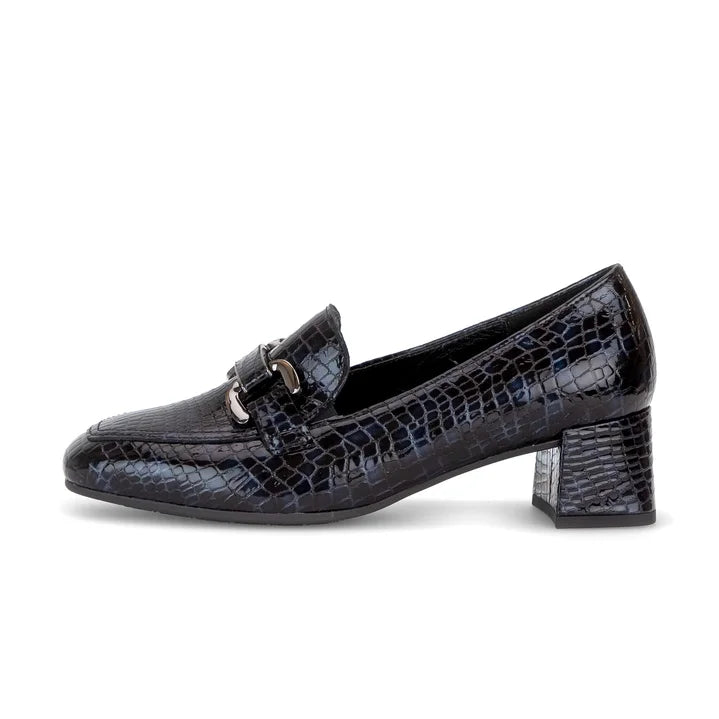 Gabor women's blue shoe