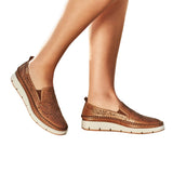 Pikolinos women's leather slip-on shoe