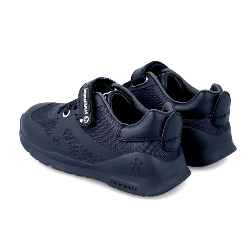 Biomecanics Boys School Shoe 231011-B Navy