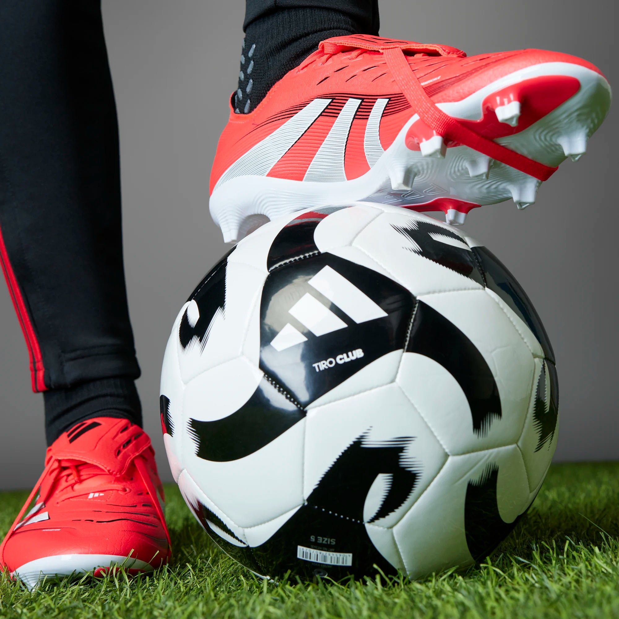 Adidas Adults Unisex Football Boots Predator League FG/MG Lucid Red/White/Black