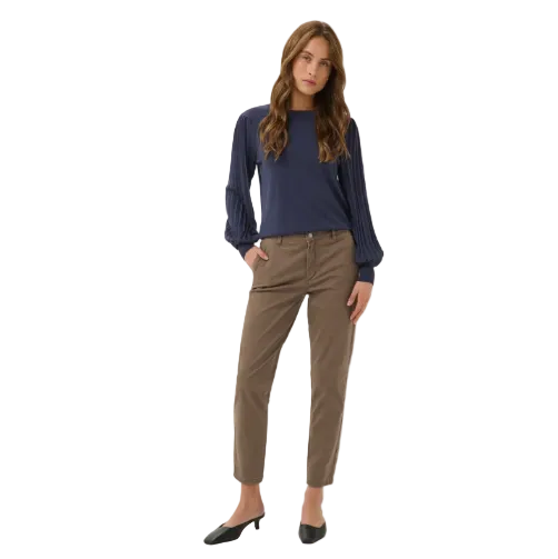 Kaffe women's KArandi slim fit chino trousers in taupe