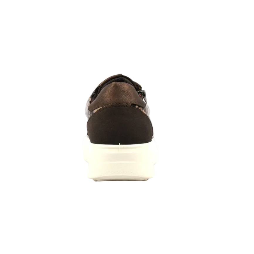 Lunar Womens Trainer Brenda Brown