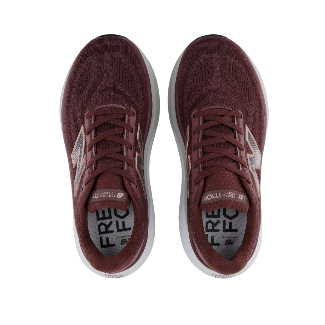New Balance Womens Trainer Fresh Foam X More v6 Cherry Leather
