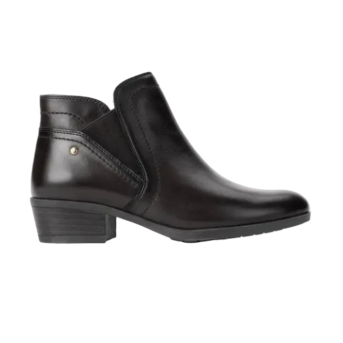 Pikolinos Daroca women's black leather ankle boots with low block heel