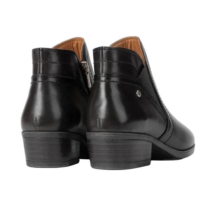 Pikolinos Daroca women's black leather ankle boots with low block heel