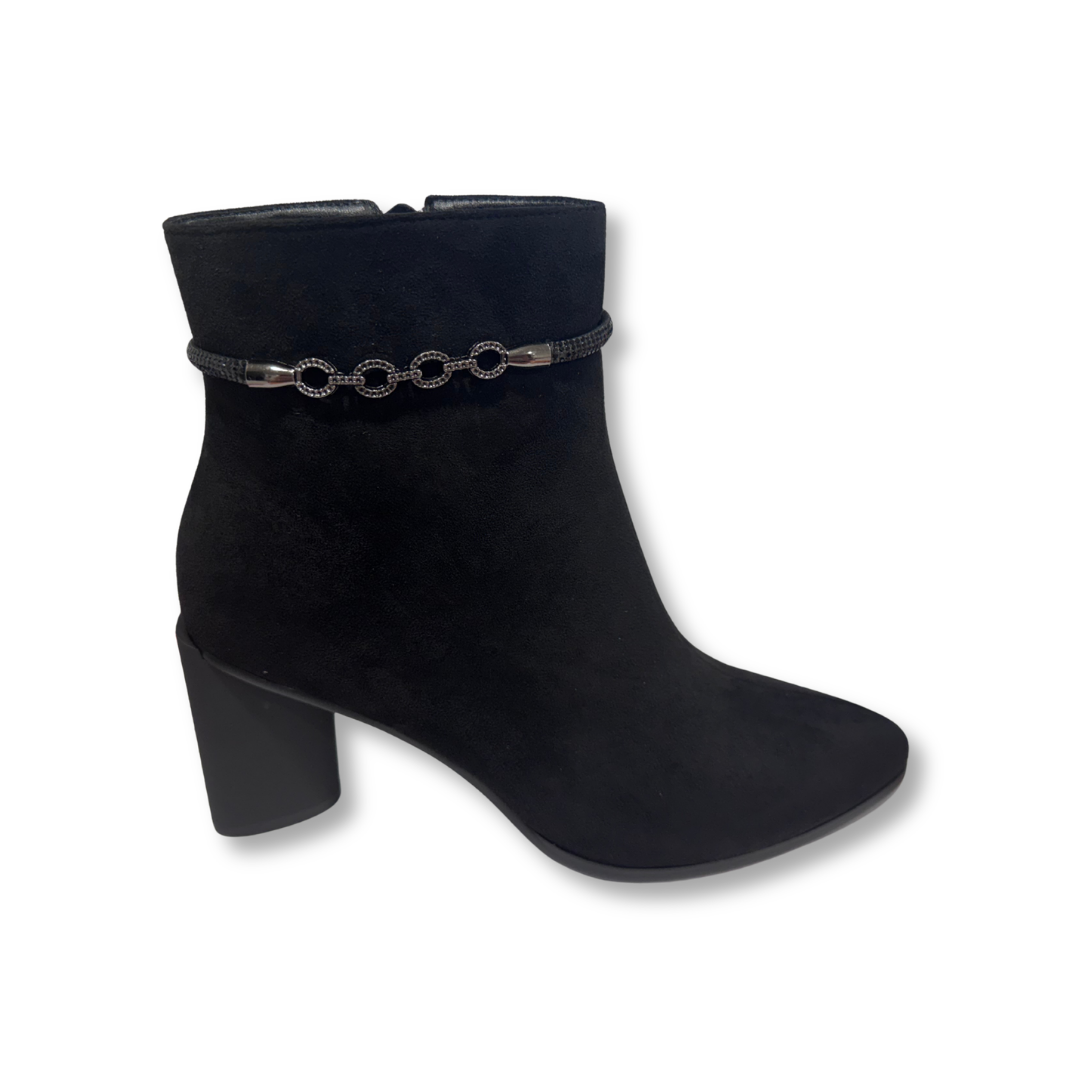 Redz women's black boot