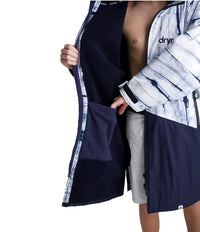 Dryrobe Adults Advance Long Sleeve Contrast Changing Robe Batik/Blue