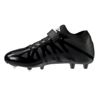 Umbro Ventura kids' black and white firm-ground football boots