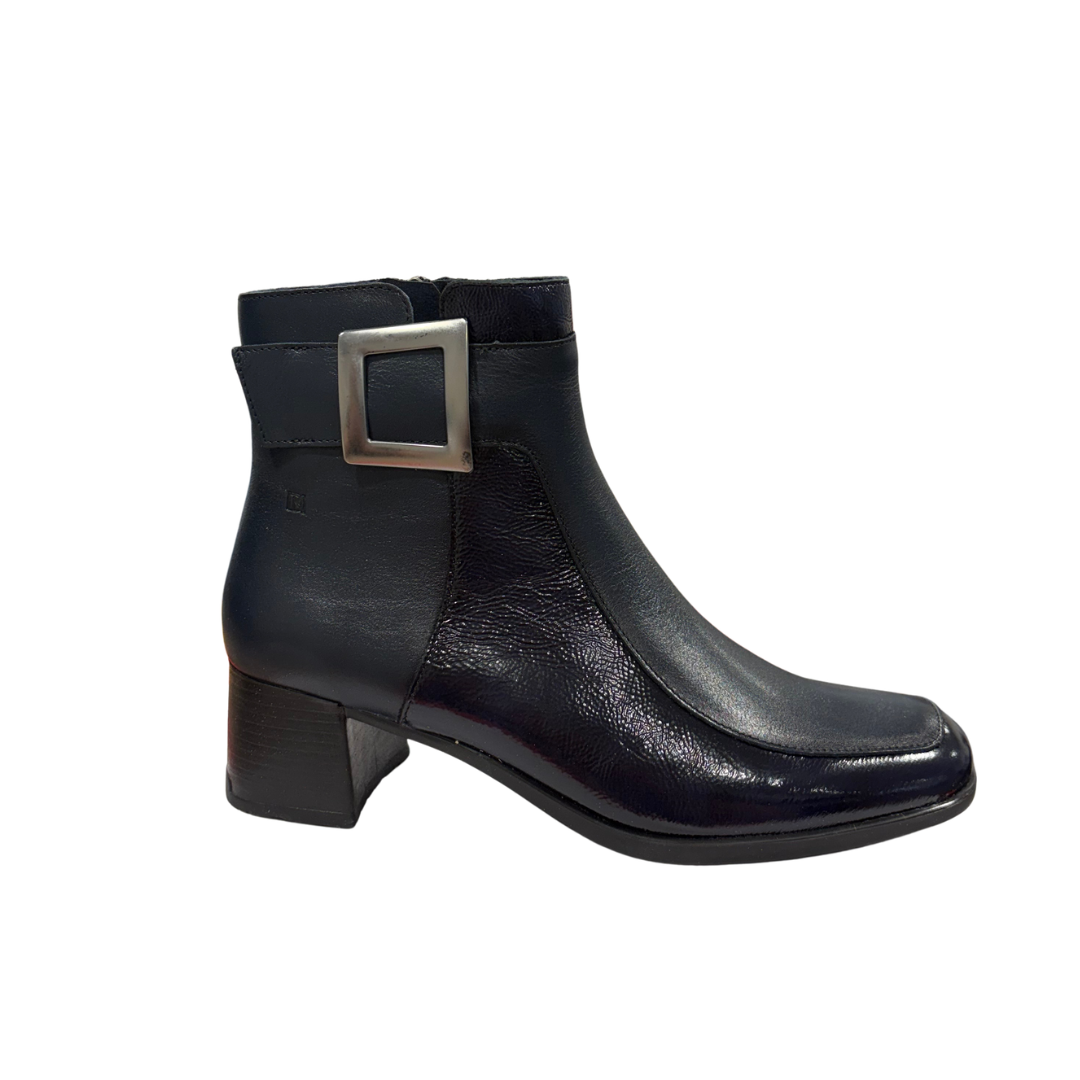 Fluchos women's blue leather boot