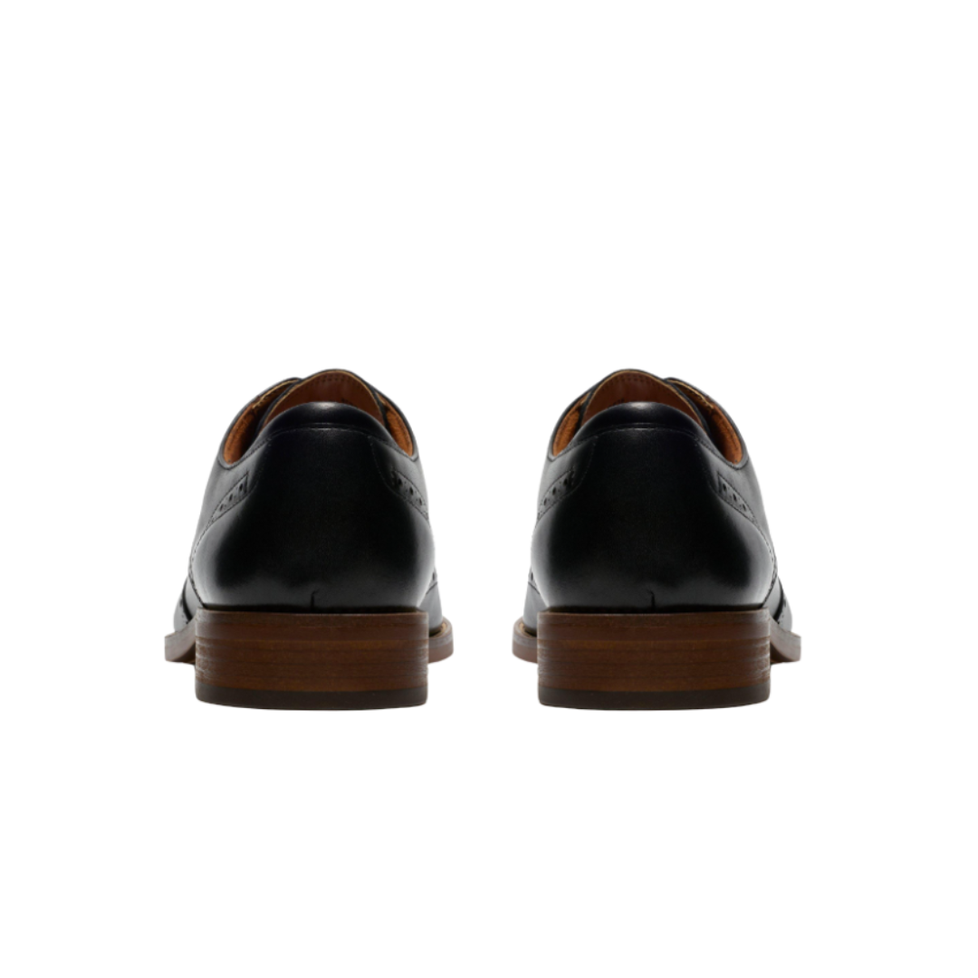 Clarks Mens Shoe Craft Remi Tip Black Leather
