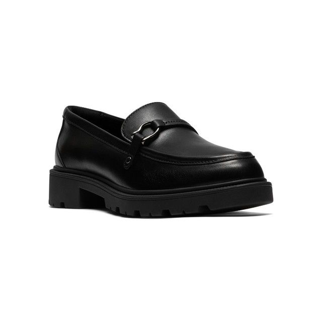 Clarks women's black leather loafer