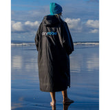 Dryrobe women's black and blue fleece jacket