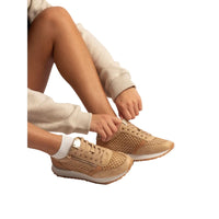 Lunar Womens Trainer Lara Camel
