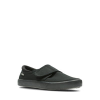 Clarks Kids Plimsole Hopper Run Black Fabric - Donaghys