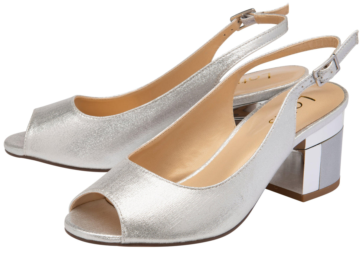 Lotus Womens Shoe Evelyn Silver Donaghys